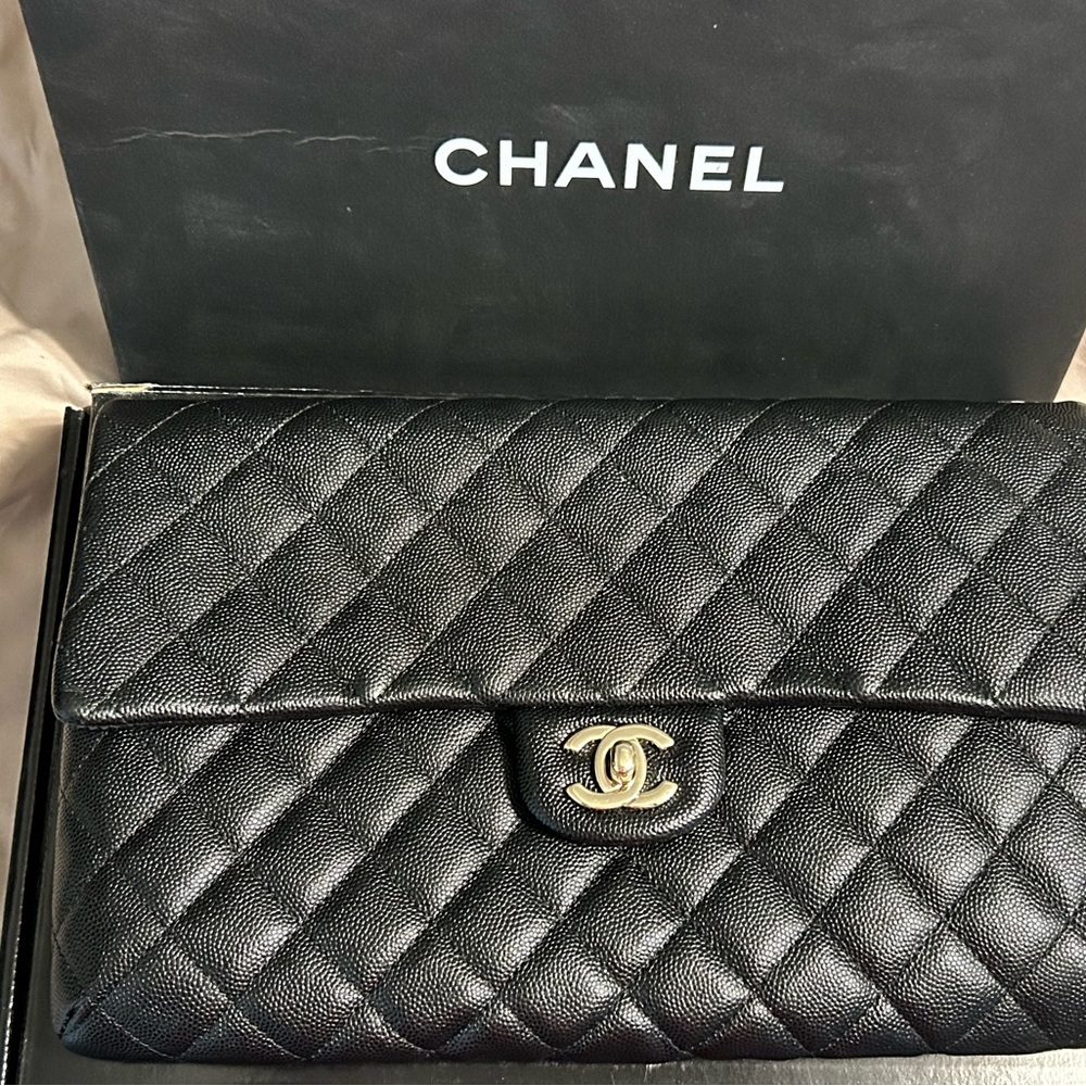 Chanel medium sized clutch. AUTHENTIC